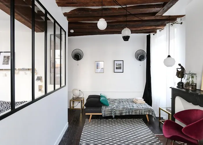 Paris, Bastille, Style Atelier D Artiste