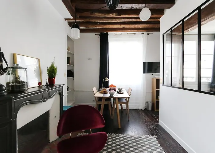 Paris, Bastille, Style Atelier D Artiste *